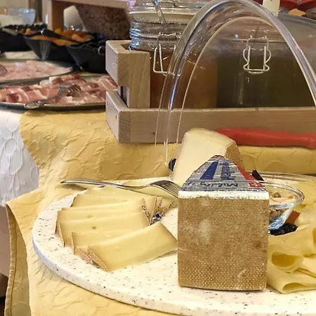 Imhof Alpine بيت ضيافة 3*